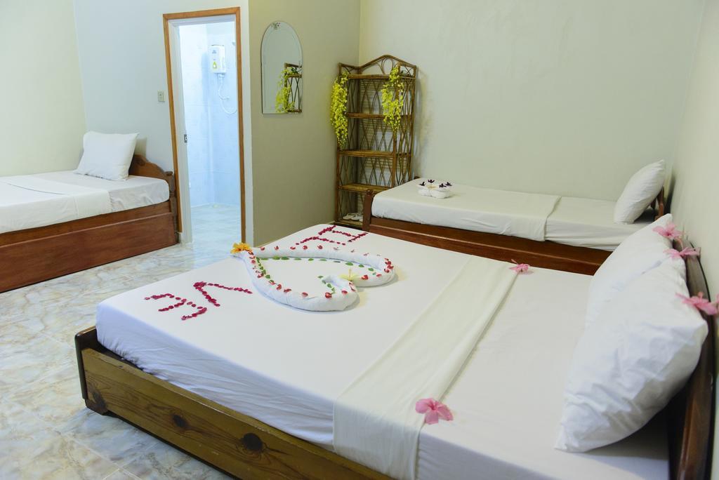 Zana Beach Guesthouse Sihanoukville Exterior photo