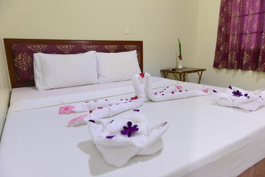 Zana Beach Guesthouse Sihanoukville Exterior photo
