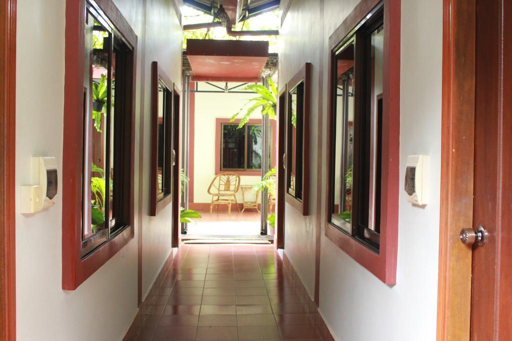 Zana Beach Guesthouse Sihanoukville Exterior photo