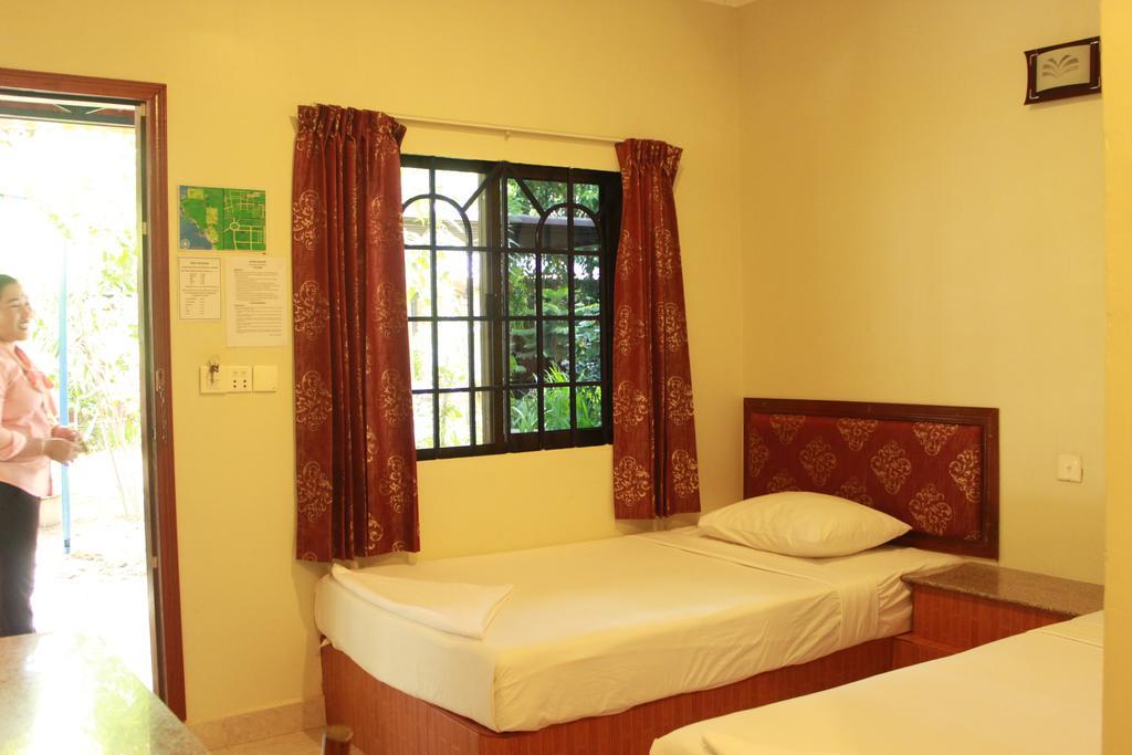 Zana Beach Guesthouse Sihanoukville Exterior photo
