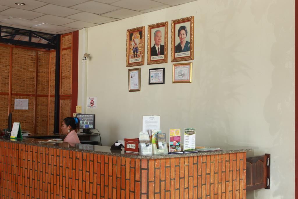 Zana Beach Guesthouse Sihanoukville Exterior photo