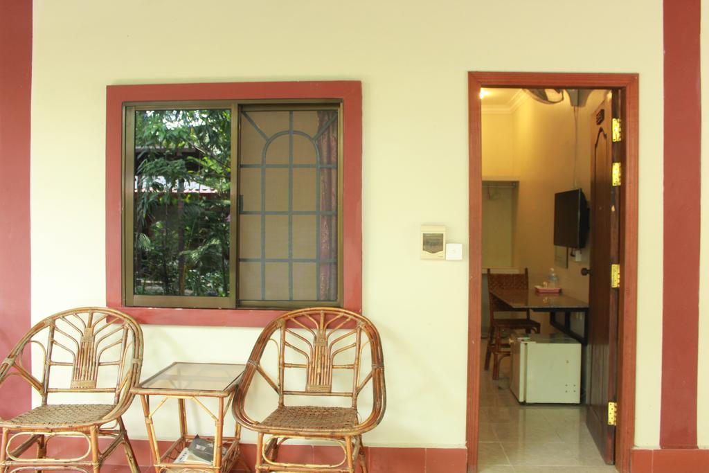Zana Beach Guesthouse Sihanoukville Exterior photo
