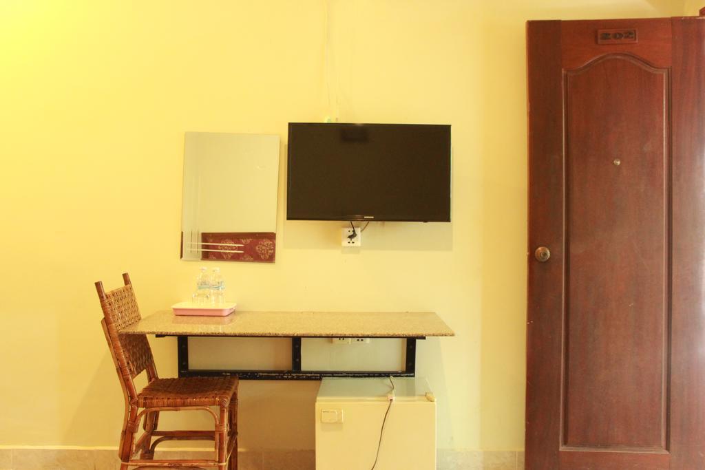 Zana Beach Guesthouse Sihanoukville Exterior photo